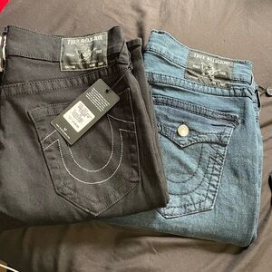 Black: brand new       Blue:used (3x)